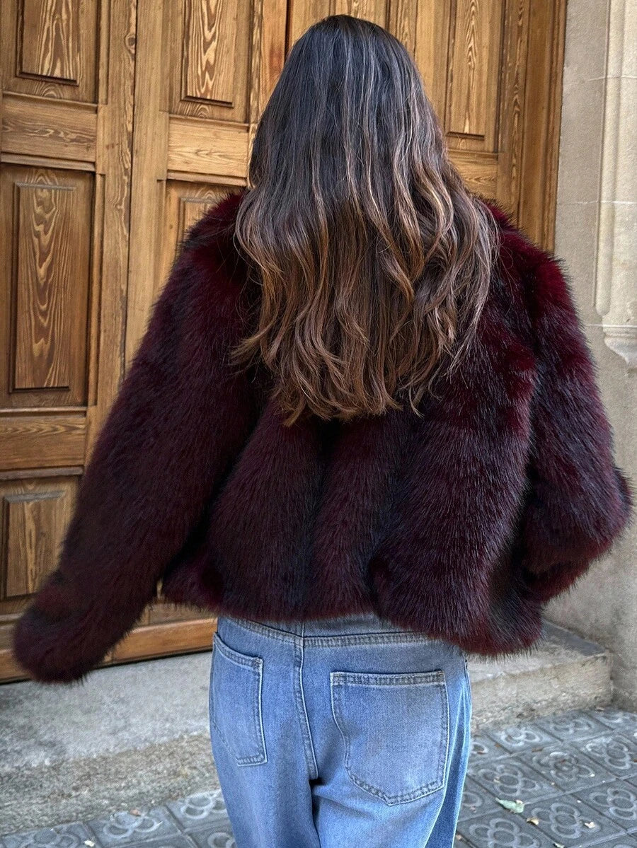 Casaco Gola Alta Peluciada Sarah